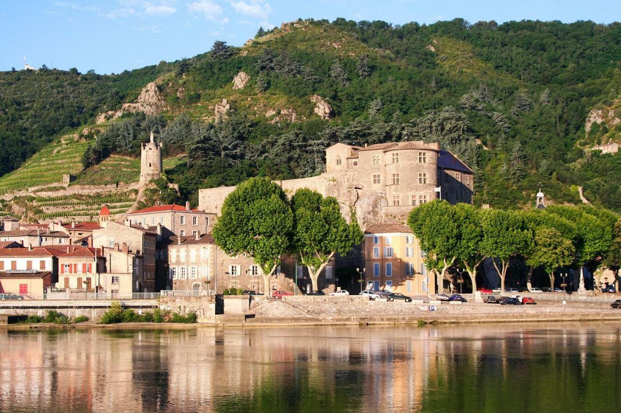 Gite Le Pied Du Geant - Local Securise Pour Les Velos Tournon-sur-Rhone Ngoại thất bức ảnh